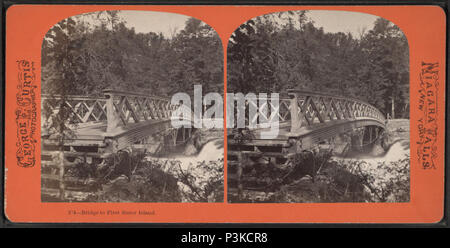 . Brücke zum ersten Schwester Insel. Abdeckung: 1869?-1880?. Quelle Impressum: Niagara Falls, NY: George E. Curtis, 1869?-1880?. Digitale Element veröffentlicht 00-11-2006; Aktualisiert 12-17-2008. 45 Brücke zum ersten Schwester Insel, von Curtis, George E., d. 1910 Stockfoto