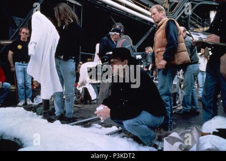 Original Film Titel: Twelve Monkeys. Englischer Titel: Twelve Monkeys. Regisseur: TERRY GILLIAM. Jahr: 1995. Stars: TERRY GILLIAM. Credit: TRISTAR BILDER / Album Stockfoto