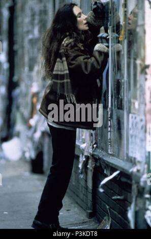 Original Film Titel: Twelve Monkeys. Englischer Titel: Twelve Monkeys. Regisseur: TERRY GILLIAM. Jahr: 1995. Stars: MADELEINE STOWE. Credit: TRISTAR BILDER / Album Stockfoto