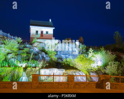 Lange Belichtung Geschossen des Weißen Hauses. Saguenay lac St-Jean, Quebec, Kanada. Stockfoto