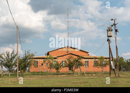 DEWETSDORP, SÜDAFRIKA - April 1, 2018: Das historische Kraftwerk in Dewetsdorp in der Provinz Stockfoto