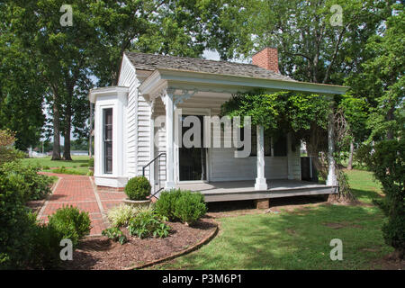 Cottage, wo Anne Sullivan Helen Keller Zeichensprache gelehrt, im Ivy Grün, Geburts- und Elternhaus von Helen Keller, in Tuscumbia, Alabama. Stockfoto