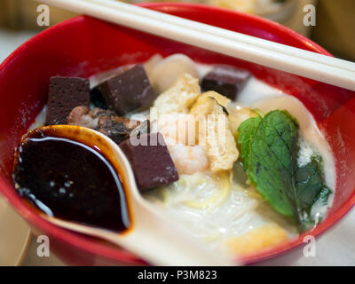 Malaysia berühmten curry Suppe Nudelsuppe Stockfoto