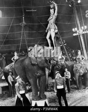 Original Film Titel: Die größte Show auf Erden. Englischer Titel: Die größte Show auf Erden. Regisseur: CECIL B DEMILLE. Jahr: 1952. Stars: GLORIA GRAHAME. Quelle: Paramount Pictures/Album Stockfoto