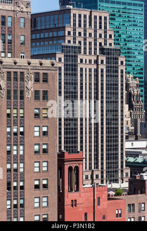 Gebäudefassaden in Midtown Manhattan, NYC, USA 2018 Stockfoto