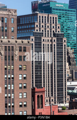 Gebäudefassaden in Midtown Manhattan, NYC, USA 2018 Stockfoto