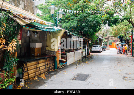 Tainan, Taiwan - 9. Mai 2018: Fuzhong Straße ist die berühmte Einkaufsstraße Stockfoto
