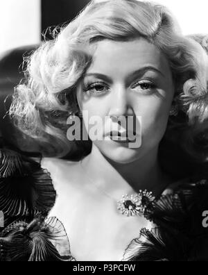 Original Film Titel: CROSSFIRE. Englischer Titel: CROSSFIRE. Regisseur: EDWARD DMYTRYK. Jahr: 1947. Stars: GLORIA GRAHAME. Credit: RKO/Album Stockfoto