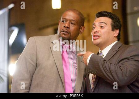 Original Film Titel: UNSERE HOCHZEIT IN DER FAMILIE. Englischer Titel: UNSERE HOCHZEIT IN DER FAMILIE. Regisseur: Rick FAMUYIWA. Jahr: 2010. Stars: Forest Whitaker; CARLOS MENCIA. Quelle: FOX SEARCHLIGHT BILDER / Album Stockfoto
