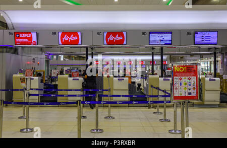 Bangkok, Thailand - 23.April 2018. Check-in-Schaltern von Don Muang International Airport (DMK) in Bangkok, Thailand. Stockfoto