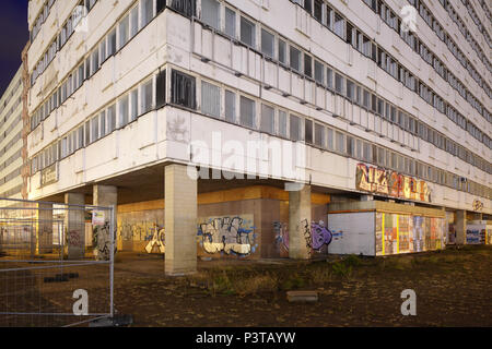 Berlin, Deutschland, ehemaliges Haus der Statistik in der Karl-Marx-Allee Ecke Otto-Braun-Straße in Berlin-Mitte Stockfoto