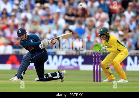 England's Alex Hales in Aktion während eines Tages Länderspiel an der Trent Brücke, Nottingham. Stockfoto