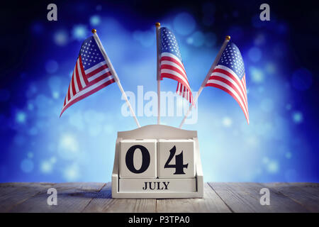 American Independence Day 4. Juli Kalender und Flags Stockfoto