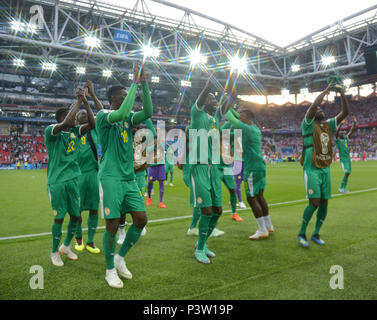 Moskau, Russland. 19 Jun, 2018. Senegal feiert nach dem Scoring ein Ziel während der WM Gruppe H Spiel zwischen Polen und Senegal zu Spartak Stadium. Credit: Andre Paes/Alamy leben Nachrichten Stockfoto