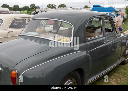 Knutsford, Großbritannien. 19 Jun, 2018. 19. Juni 2018 - Die Cheshire Showground bei Clay House Farm Flittogate Lane, Knutsford bewirtete die 2018 Royal Cheshire County. Die Show ist über die Sehenswürdigkeiten, Zeichen & Aromen von Cheshire & beyond Credit: John Hopkins/Alamy leben Nachrichten Stockfoto