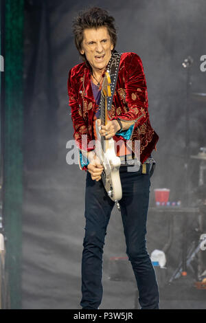 Twickenham, UK. 19 Juni, 2018. Die Rolling Stones führen Sie es "Kein Filter"-Tour in Twickenham Stadium, Twickenham, London UK. Band Mitglieder gehören Mick Jagger, Keith Richards, Charlie Watts & Ronnie Wood. © Jason Richardson/Alamy leben Nachrichten Stockfoto