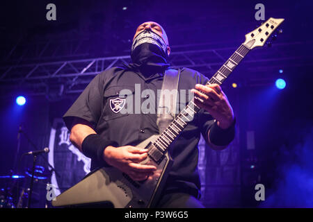 Zagreb, Kroatien. 19 Jun, 2018. Body Count, die Amerikanische heavy metal band, führt ein Live Konzert in Zagreb. Hier Sänger und Rapper Ice-T abgebildet ist live auf der Bühne. Credit: Deyan Baric/Alamy leben Nachrichten Stockfoto