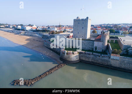 Frankreich, Charente Maritime, La Flotte, das Fort de Rochefort oder Semaphore entworfen von Vauban (Luftbild) // Frankreich, Charente-Maritime (17), Fouras, le fort Stockfoto