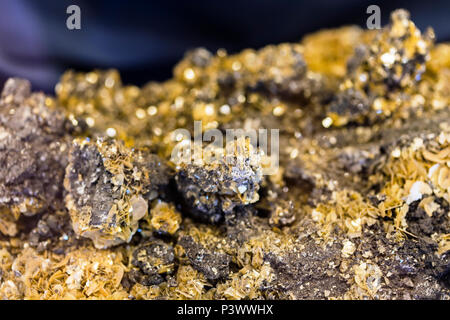 Nahaufnahme auf wulfenit Mineral Stockfoto