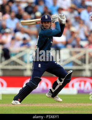 England's Alex Hales in Aktion während eines Tages Länderspiel an der Trent Brücke, Nottingham. Stockfoto