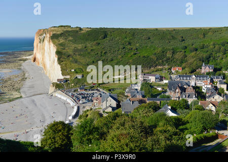 Les Petites-Dalles, Weiler entlang der "Cote d'Albatre' (Norman Küste), im Bereich 'Pays de Caux' Stockfoto