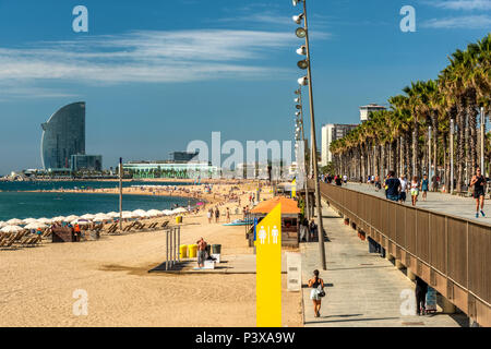 Strand Platja del Somorrostro, Barcelona, Katalonien, Spanien Stockfoto