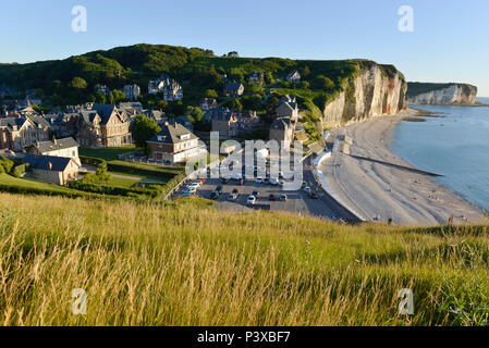 Les Petites-Dalles, Weiler entlang der "Cote d'Albatre' (Norman Küste), im Bereich 'Pays de Caux' Stockfoto