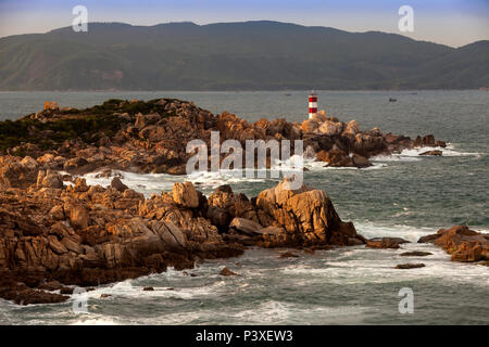 Riff bei Ganh Dia, Tuy Hoa, Provinz Phu Yen, Vietnam, Asien Stockfoto