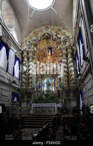 Der Basílica de Nossa Senhora da Conceição da Praia, ou Igreja de Nossa Senhora da Conceição da Praia, construída em 1623, é ein UMA-das-paróquias Mais Gasen da Arquidiocese de São Salvador da Bahia, Brasilien. Sua primeira Igreja foi determinação feita Por do primeiro governador-Geral do Brasil, Tomé de Sousa. Sua construção atual em Estilo barroco Foi feita Toda de Pedra - sabão trazida de Portugal. Sua elevação eine sacrossanta Basílica se deu em 1946. O Papa Pio XII declarou Nossa Senhora da Conceição padroeira Única e säkularen do Estado da Bahia. Stockfoto