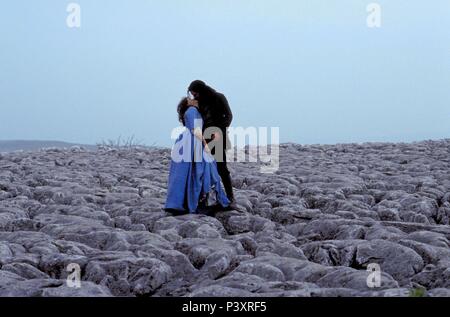 Original Film Titel: WUTHERING HEIGHTS. Englischer Titel: WUTHERING HEIGHTS. Film Regie: PETER KOSMINSKY. Jahr: 1992. Stars: Ralph Fiennes, Juliette Binoche. Quelle: Paramount Pictures/Album Stockfoto