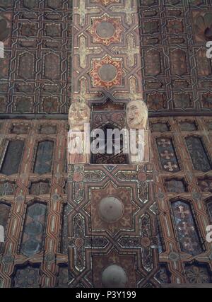 ARTESONADO DE LA CATEDRAL DE TERUEL - FINALES DEL SIGLO XIV. Lage: Catedral, Teruel, Spanien. Stockfoto