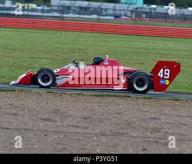 Keith Norris, Chevron B49, Derek Bell Trophy, HSCC, Silverstone International Trophy historisches Rennen treffen, Juni 2018, Autos, klassische Rennwagen, Hist Stockfoto