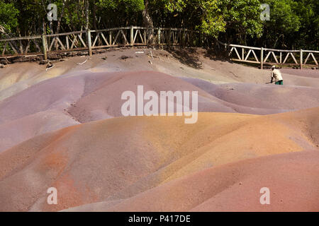 Die geologische Formation sieben farbigen Erden in den Chamarel plain genannt, Mauritius Stockfoto