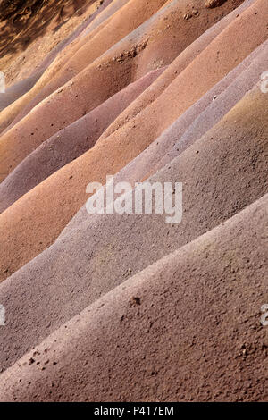 Die geologische Formation sieben farbigen Erden in den Chamarel plain genannt, Mauritius Stockfoto