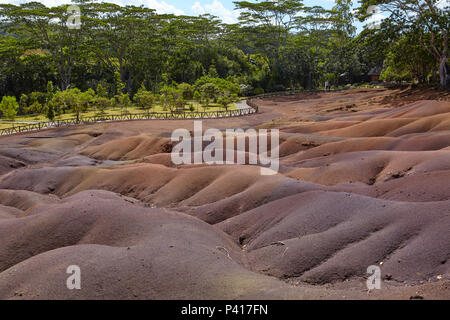 Die geologische Formation sieben farbigen Erden in den Chamarel plain genannt, Mauritius Stockfoto