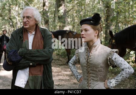 Original Film Titel: LA PRINCESSE DE MONTPENSIER. Englischer Titel: DIE PRINZESSIN VON MONTPENSIER. Regisseur: Bertrand Tavernier. Jahr: 2010. Stars: Bertrand Tavernier; JOSEPHINE DE LA BAUME. Credit: PARADIS FILMS/Album Stockfoto