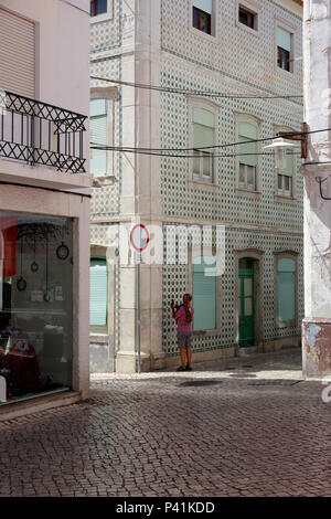 Nazare, Portugal, Gassen in der Altstadt von Nazare Stockfoto