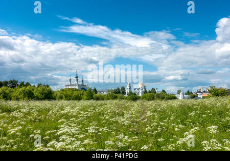 Ansicht der Pokrowski Kloster in Susdal, der Teil der Goldene Ring von Russland Stockfoto