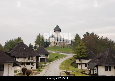 Velika Kladusa Schloss - Kula Hrnjica Muje, Bosnien Stockfoto