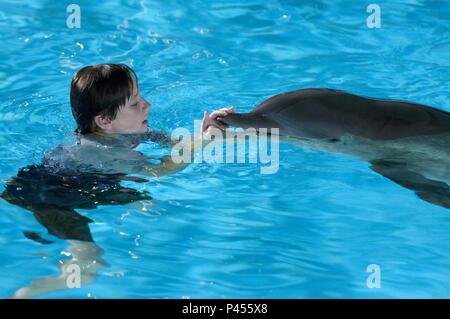 Original Film Titel: Dolphin Tale. Englischer Titel: Dolphin Tale. Regisseur: Charles Martin Smith. Jahr: 2011. Stars: NATHAN GAMBLE. Quelle: ALCON ENTERTAINMENT/Album Stockfoto