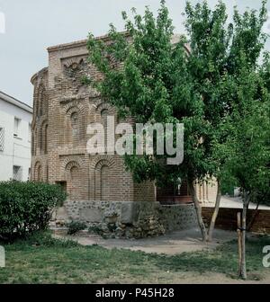 ABSIDE MUDEJAR DE LA ANTIGUA IGLESIA DE LOS MILAGROS-S XIII. Lage: MORAVITO, Talamanca del Jarama, MADRID, SPANIEN. Stockfoto