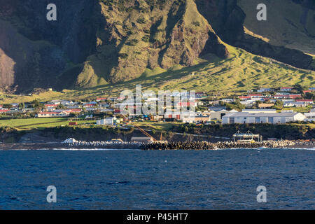 Edinburgh der Sieben Meere am späten Nachmittag Sonne, Tristan da Cunha, Britisches Überseegebiete, South Atlantic Ocean Stockfoto