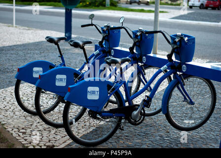 Sistema de emprÃ © stimo de bicicleta na Orla da Praia de Atalaia. AracajÃº/Sergipe, Brasilien - 10/05/2014. Foto: Lorena Travassos/Fotoarena Stockfoto