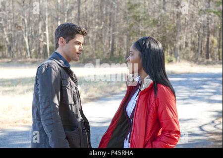 Original Film Titel: JAUCHZEN. Englischer Titel: JAUCHZEN. Regisseur: TODD GRAFF. Jahr: 2012. Stars: Jeremy Jordan, KEKE PALMER. Credit: WARNER BROS. BILDER/REDIN, VAN/Album Stockfoto