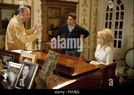 Original Film Titel: JAUCHZEN. Englischer Titel: JAUCHZEN. Regisseur: TODD GRAFF. Jahr: 2012. Stars: Todd GRAFF, Dolly Parton, Jeremy Jordan. Credit: WARNER BROS. BILDER/REDIN, VAN/Album Stockfoto