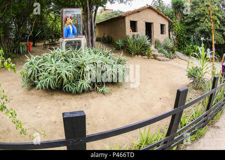 Casa Do Mestre Vitalino keine Alto do Moura. Mestre Vitalino foi um artesão por retratar em seus bonecos de Barro ein Cultura e o Folklore do povo nordestino, especialmente do Interior de Pernambuco Recife/PE, Brasilien 05/08/2014. Foto: Carlos Ezequiel Vannoni/Agencia JCM/Fotoarena Stockfoto