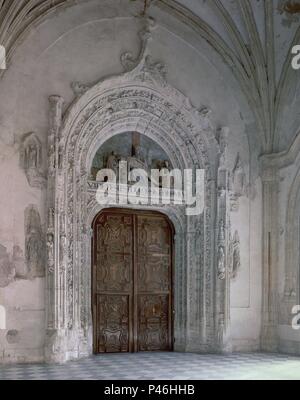 PORTADA DE LA IGLESIA DEL MONASTERIO DE SANTA MARIA DEL PAULAR - SIGLO XV. Autor: Juan Guas (C. 1430-1496). Lage: Monasterio del PAULAR - INTERIEUR, Valladolid, MADRID, SPANIEN. Stockfoto