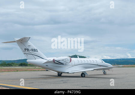 GUANAMBI, BAHIA - 20/12/2014: E PAISSAGENS LOCAIS DO MUNICÍPIO DE GUANAMBI - Aeroporto. (Foto: mourão Panda/Fotoarena) Stockfoto