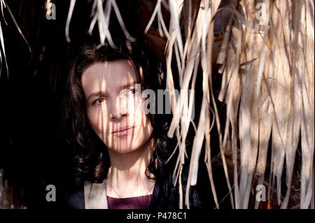 Original Film Titel: A COEUR OUVERT. Englischer Titel: EIN OFFENES HERZ. Regisseur: MARION LAINE. Jahr: 2012. Stars: Juliette Binoche. Credit: MK2 PRODUCTIONS/Album Stockfoto