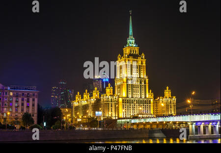 Hotel Ukraine, ein neoklassizistisches Stalin - ära Hochhaus in Moskau Stockfoto